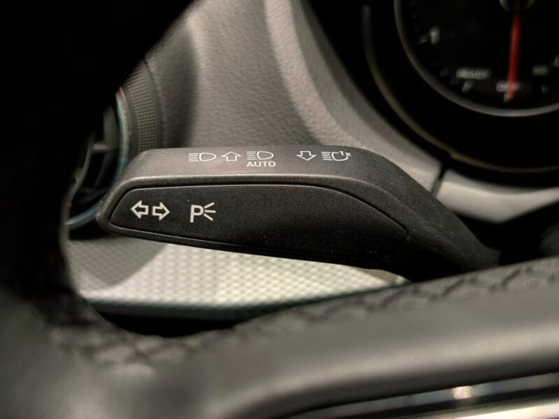 Audi Q2 655 18