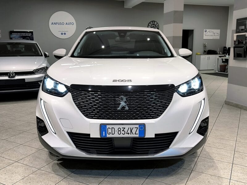 Peugeot 2008 1135 01