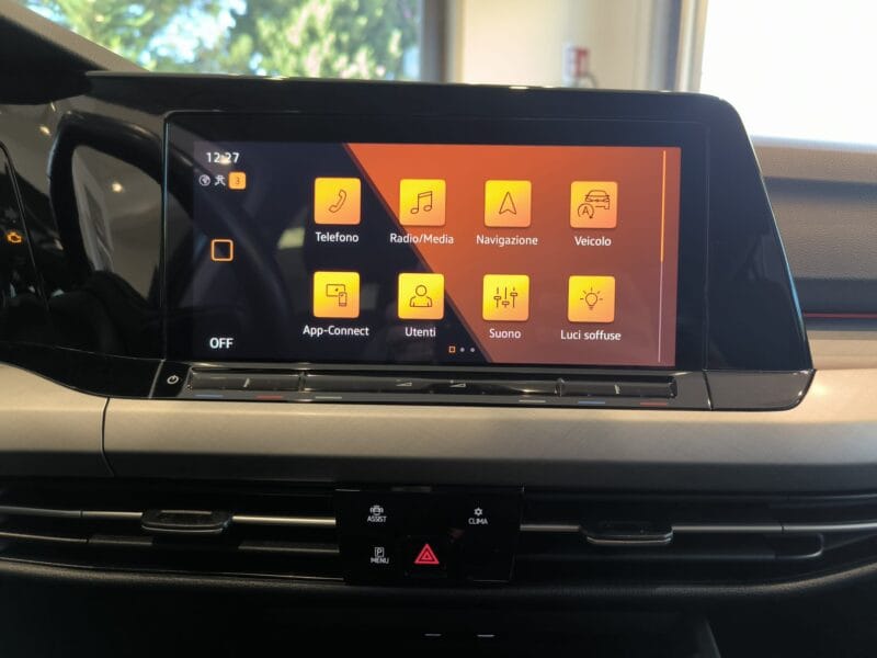 VW Golf 1041 05