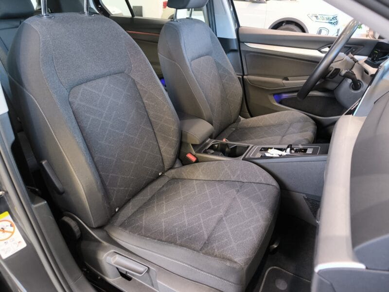 VW Golf 1041 14