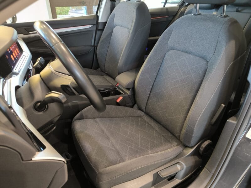 VW Golf 1041 15