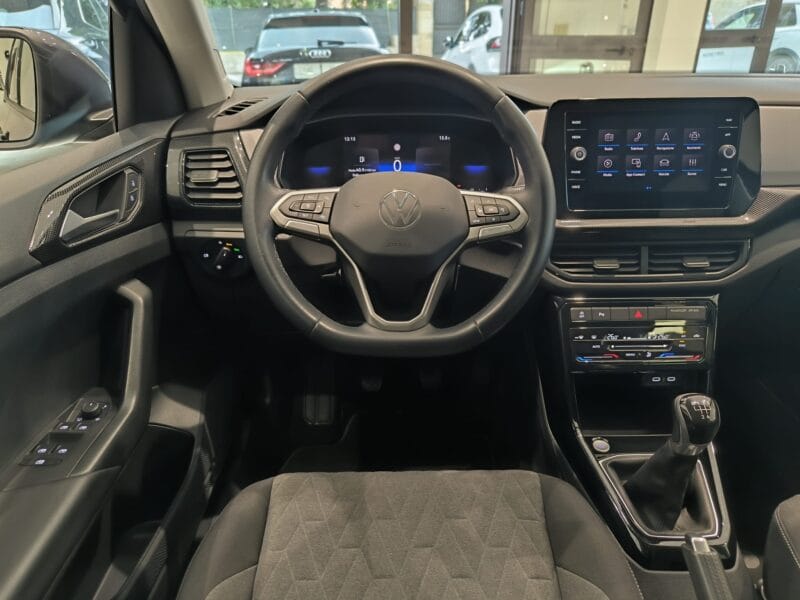 VW T-Cross 297 24