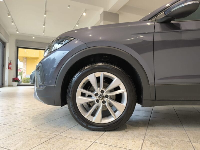 VW T-Cross 297 34
