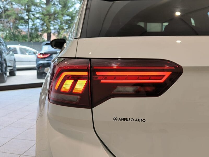 VW T-Roc 1085 11