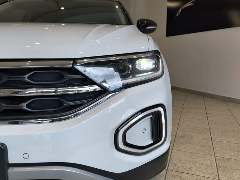 VW T-Roc 1085 16