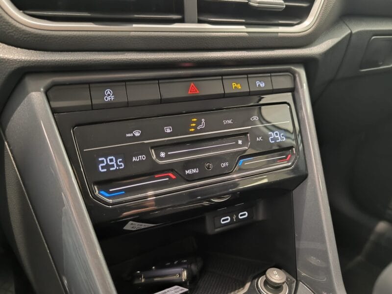 VW T-Roc 1085 21