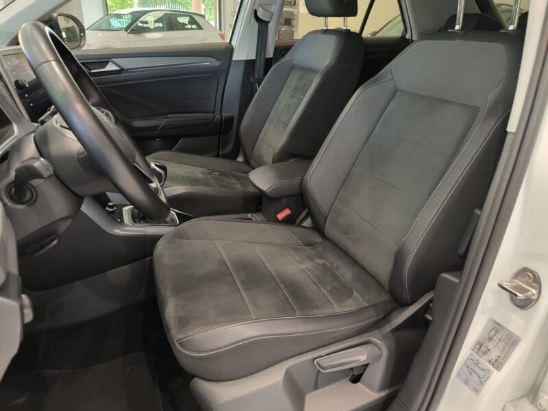 VW T-Roc 1085 30