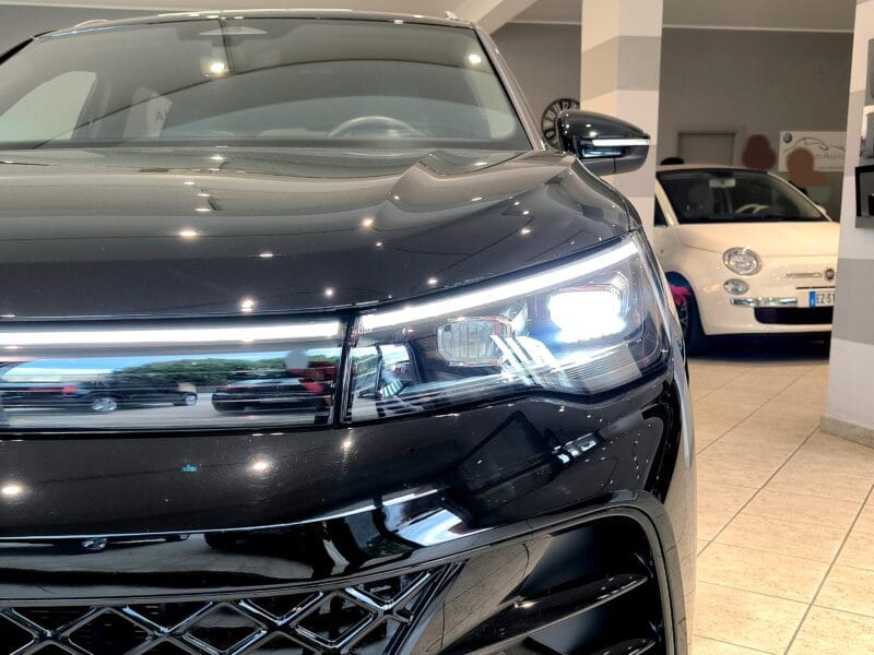 VW Tiguan 1107 26