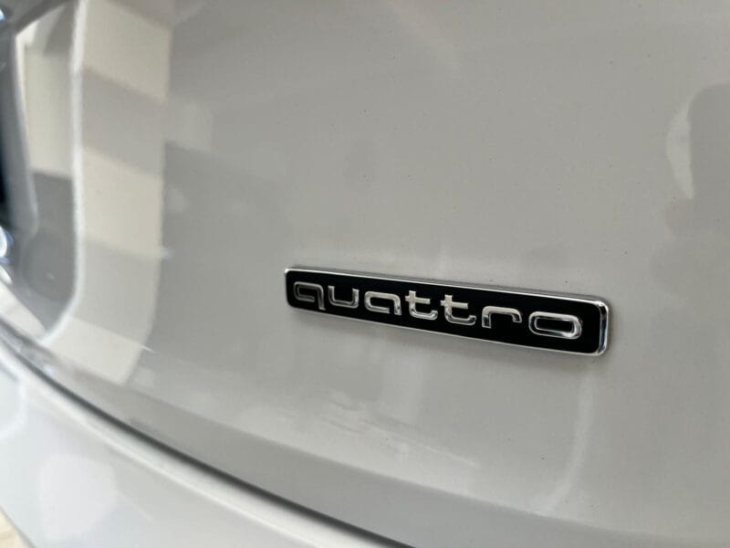 Audi Q5 Sportback 1346 1738