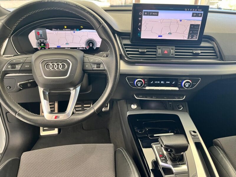 Audi Q5 Sportback 1346 1745