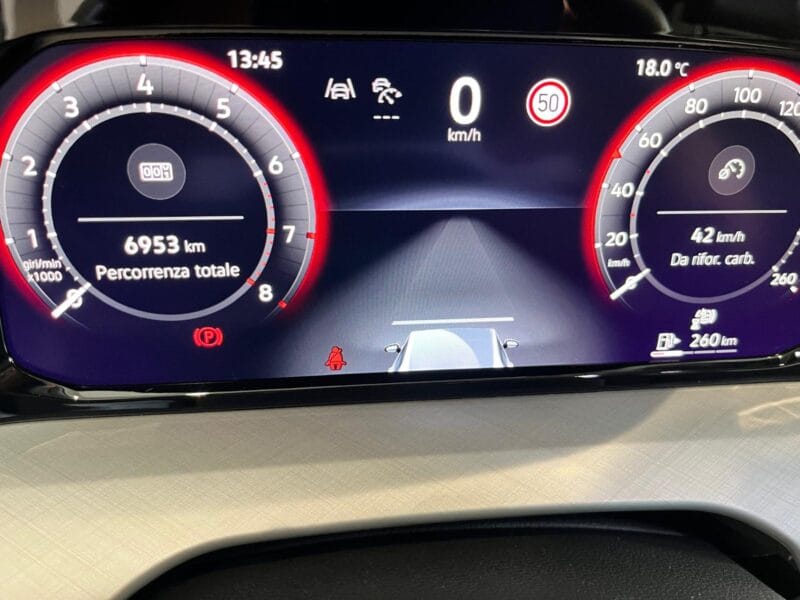 VW Golf 1694 01