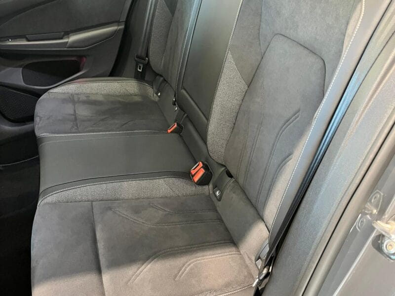 VW Golf 1694 03