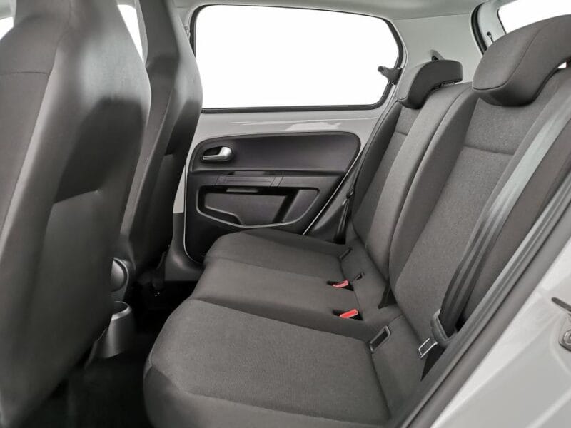 VW UP 1357 37