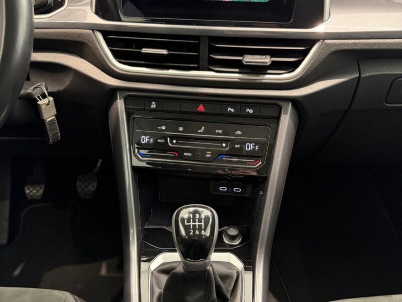 VW T-ROC 1872 1884