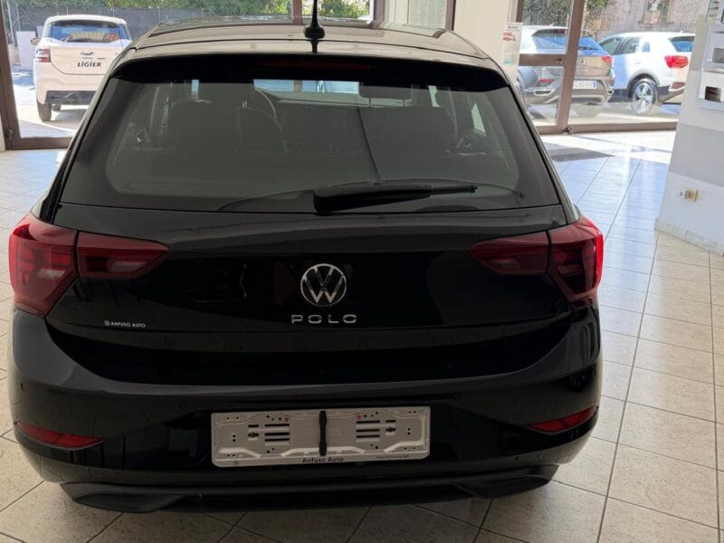 Volkswagen Polo 2003 2069