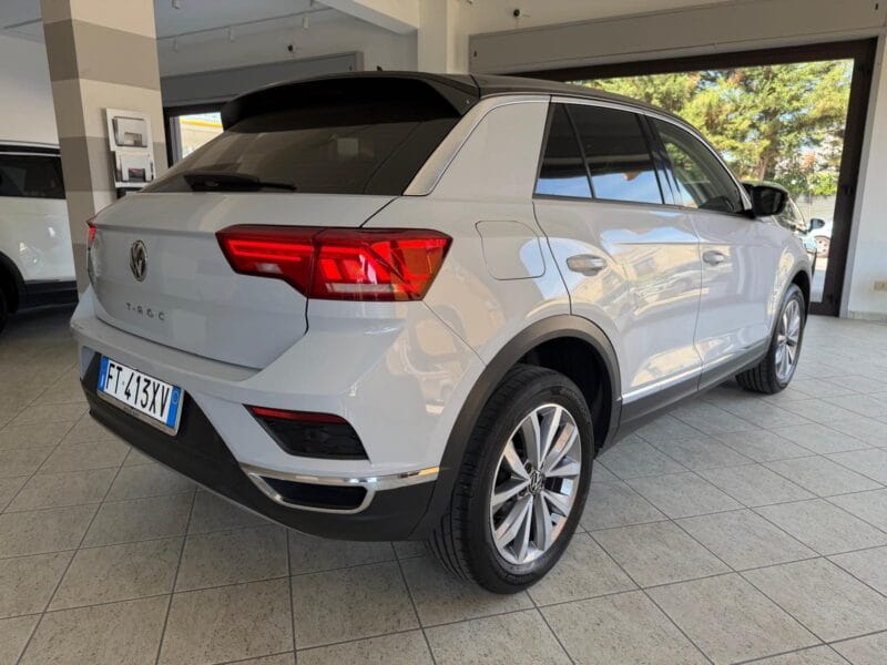 Volkswagen T-Roc 1966 1971