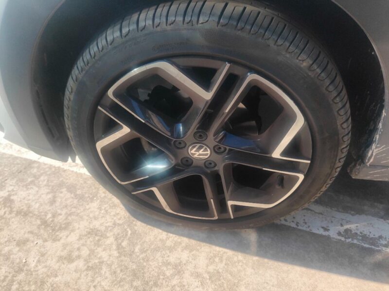 VW TAIGO 2196 2205