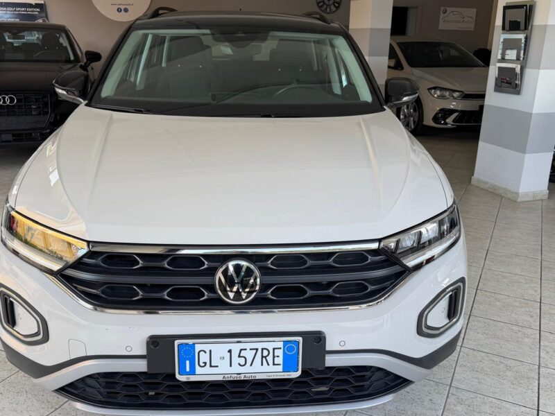 VW T-Roc 2279 2353