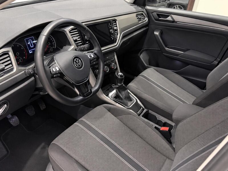 VW T-ROC 2386 2388