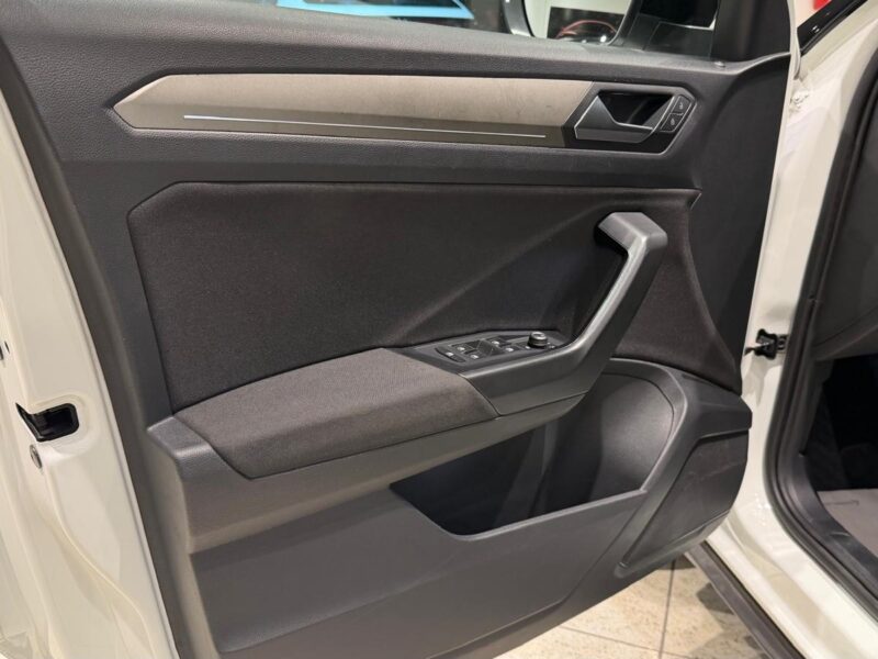 VW T-ROC 2386 2396